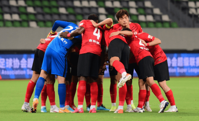 XINGKONG-集结日孟菲斯灰熊备战中超，强势反弹细节流出，底气十足，官宣口径保持一致(中超进球集锦2024最新情况第5轮最新消息)